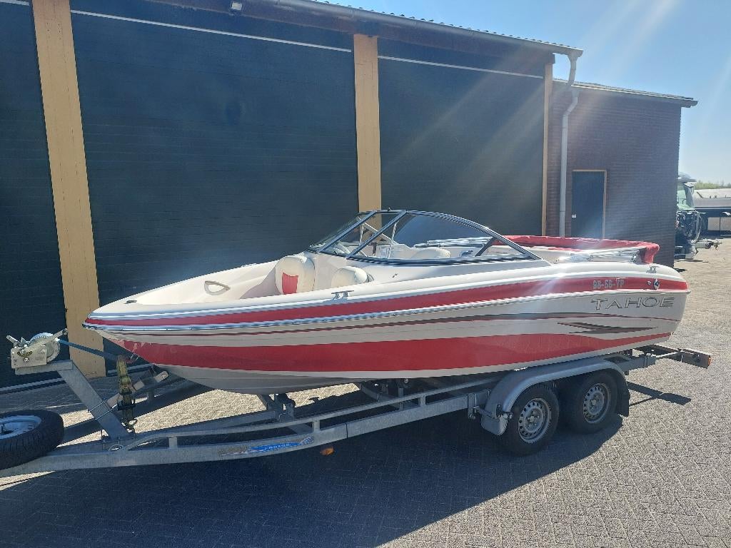 Speedboot Tahoe Q4 131PK, motorboot, snelle motorboot, Watersport en Boten, Ophalen, Gebruikt, Binnenboordmotor, 120 tot 200 pk