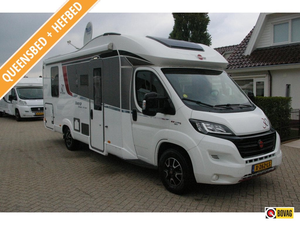 Bürstner Ixeo Time IT 734 Queensbed, Hefbed., Caravans en Kamperen, Campers, Ringverwarming, Fiat, Airbags, Koelkast
