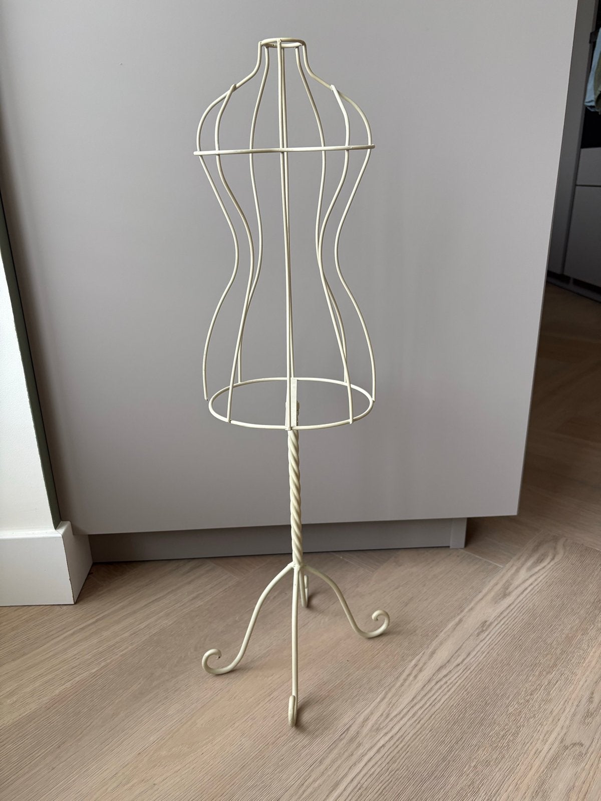 IJzeren paspop / mannequin - 72 cm hoog, Ophalen, Vintage, Gebruikt, Beige