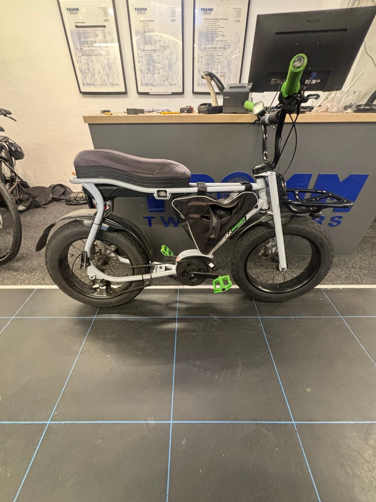 Ruff lil buddy fatbike, Ophalen, Gebruikt, 30 tot 50 km per accu, Overige merken