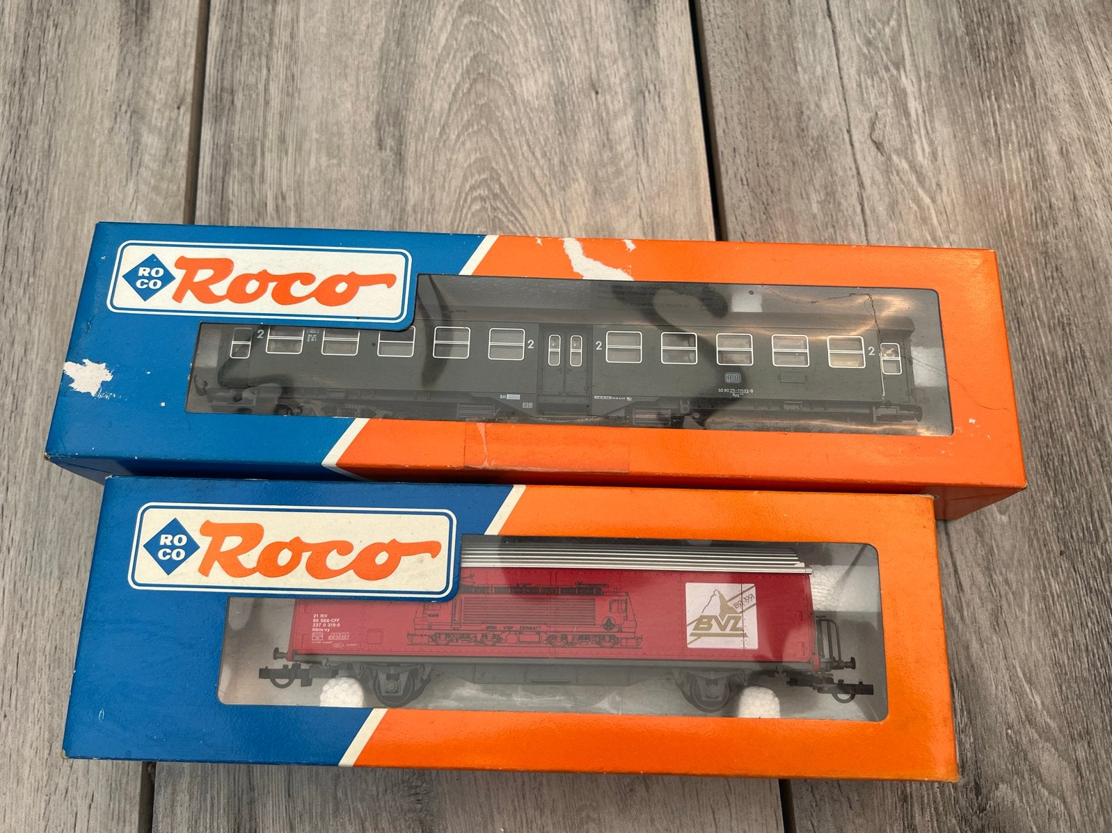 2 nette Roco wagons in goede staat, Hobby en Vrije tijd, Modeltreinen | H0, Ophalen of Verzenden, Gebruikt, Wagon, Roco