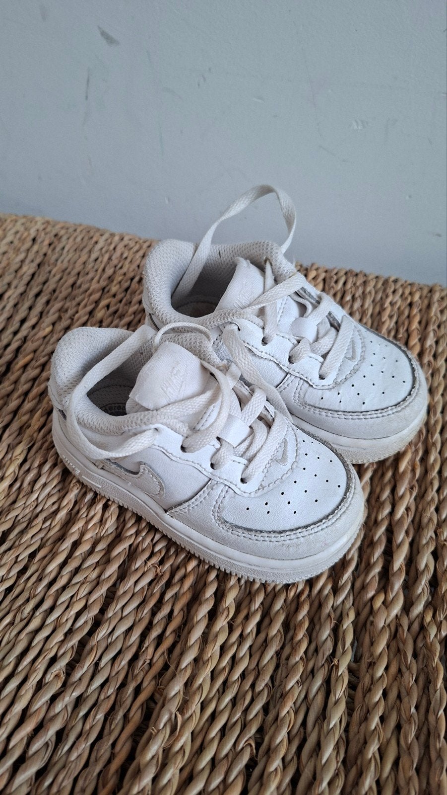 Nike Air Force 1 sneakers maat 21 (5C) voor baby's, Gebruikt, Jongen of Meisje, Schoenen, Ophalen of Verzenden