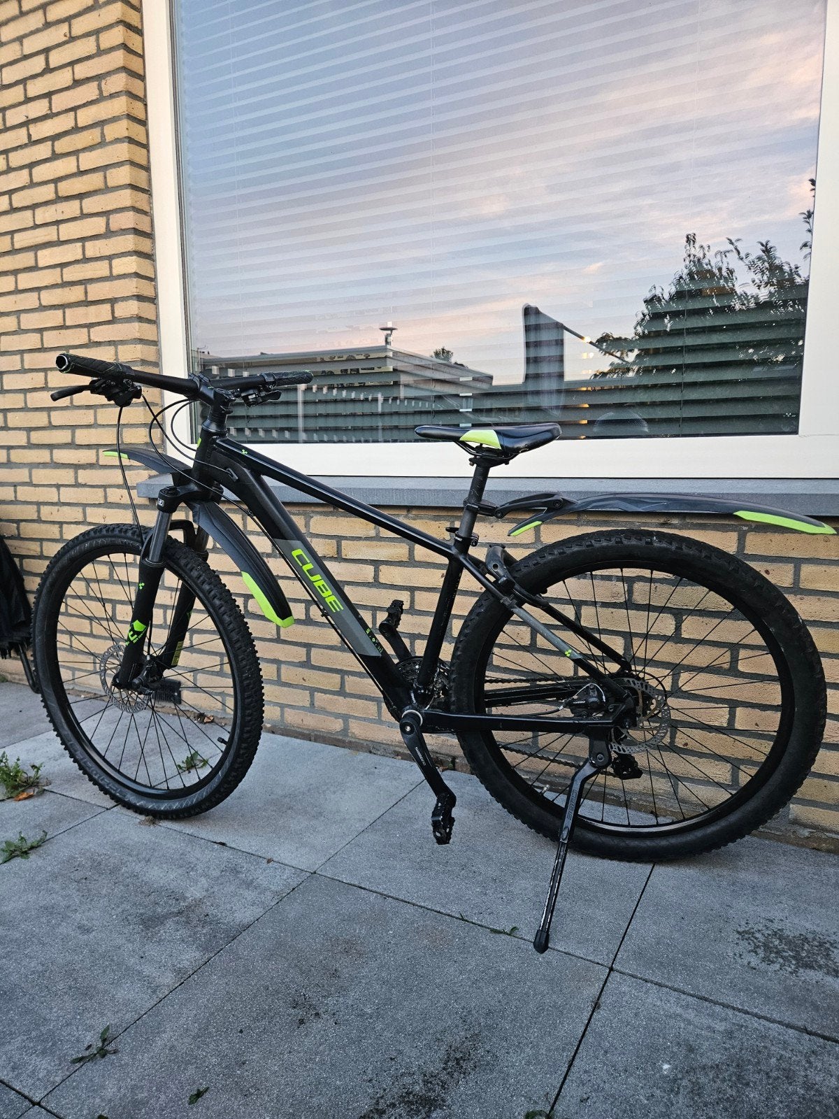 Cube AIM Mountainbike 16 inch(40cm)27,5 inch wielen