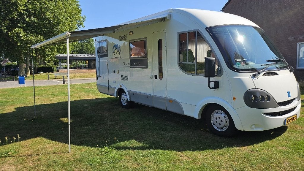 Ruime, complete Knaus Sun Liner met motor- en dakairco!, Caravans en Kamperen, Campers, Integraal, Ringverwarming, Gaslek-detector