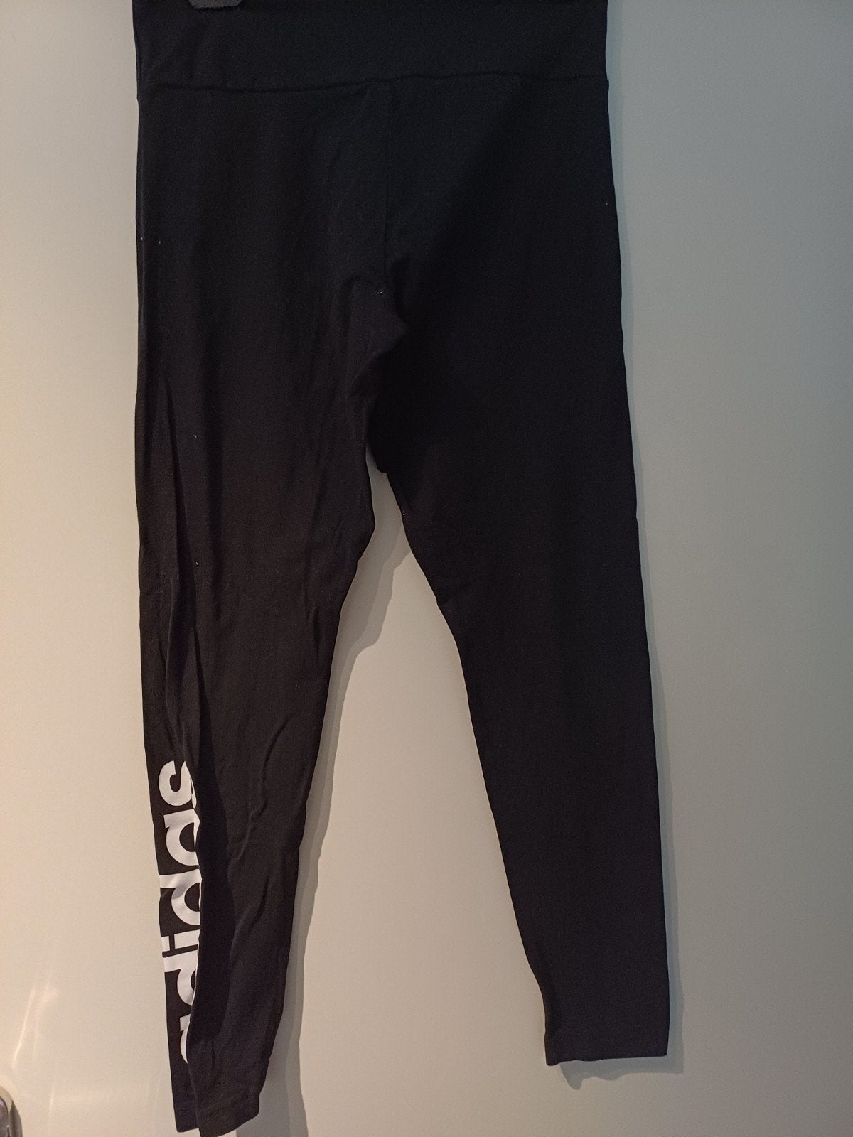 Adidas legging maat M, Kleding | Dames, Leggings, Maillots en Panty's, Legging, Adidas, Zwart, Maat 40/42 (M)
