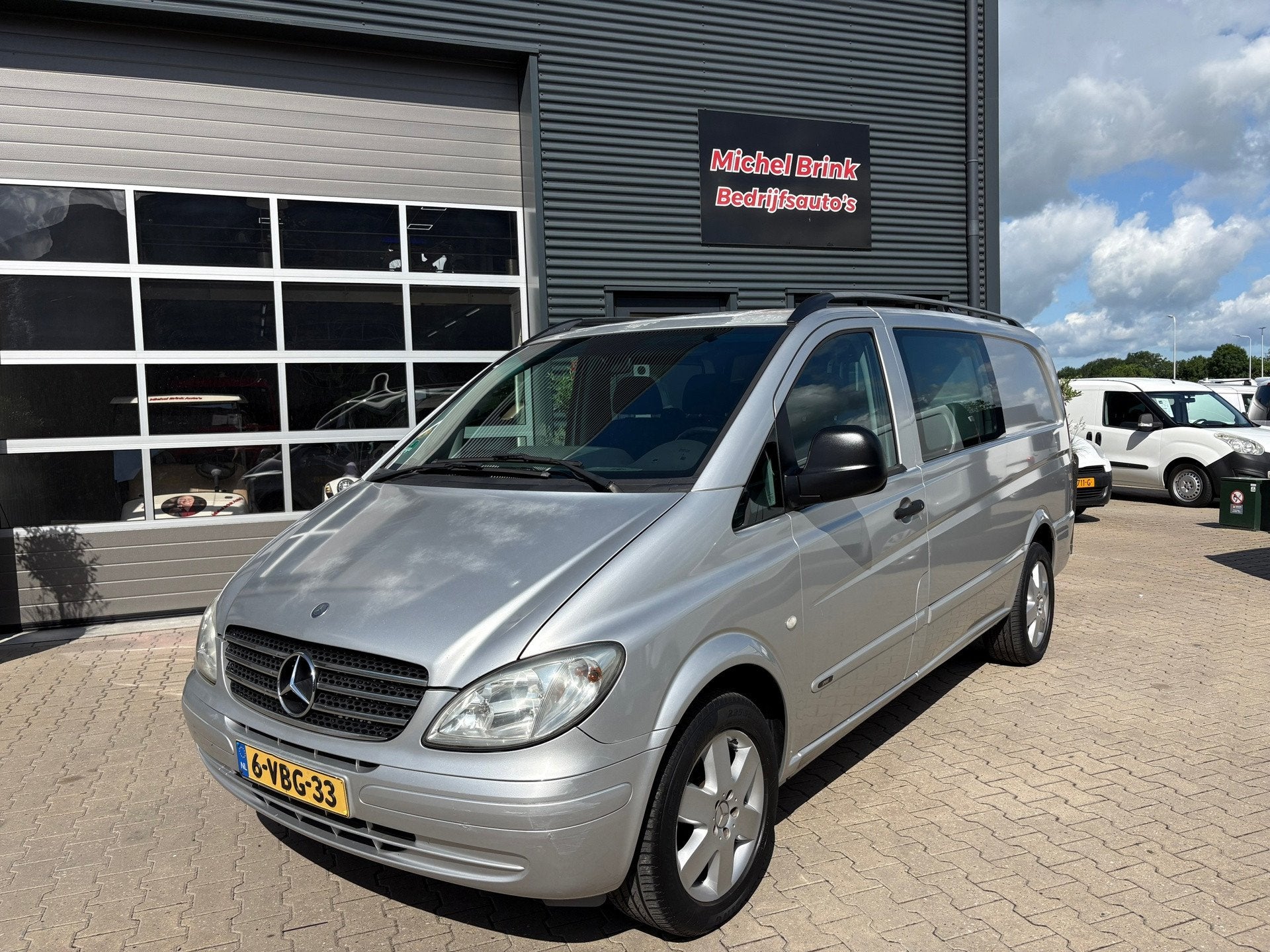 Mercedes-Benz Vito 120 CDI V6 320 Lang Dubbele Cabine, Automaat, Gebruikt, Zwart, 2987 cc