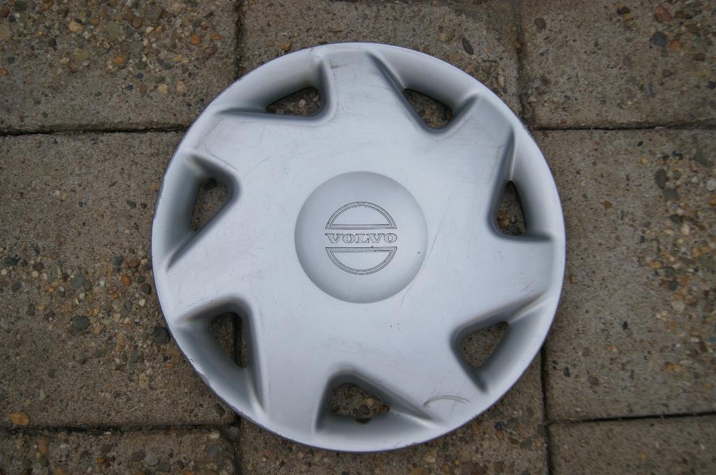 1 losse originele wieldop Volvo 460 14 inch (Model 1), Ophalen of Verzenden, Gebruikt