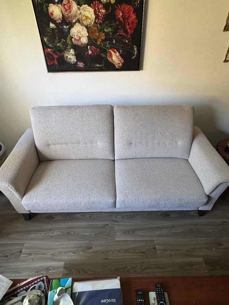 Zeer nette 2,5 zitsbank, Huis en Inrichting, Banken | Bankstellen, Ophalen, Overige maten, 150 tot 200 cm, 75 tot 100 cm