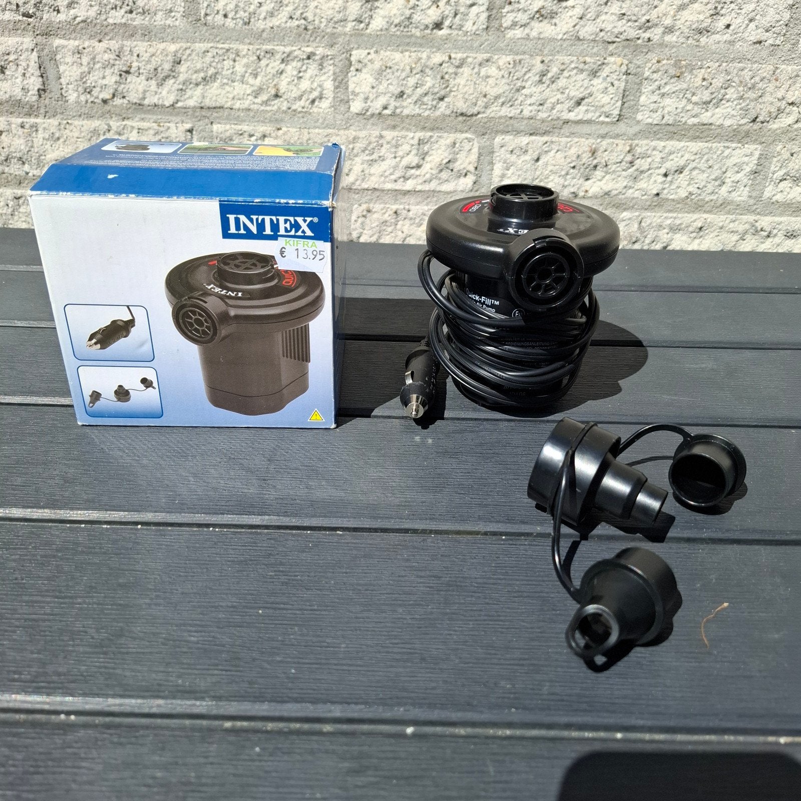 Intex elektrische pomp voor luchtbedden, Ophalen, Zo goed als nieuw