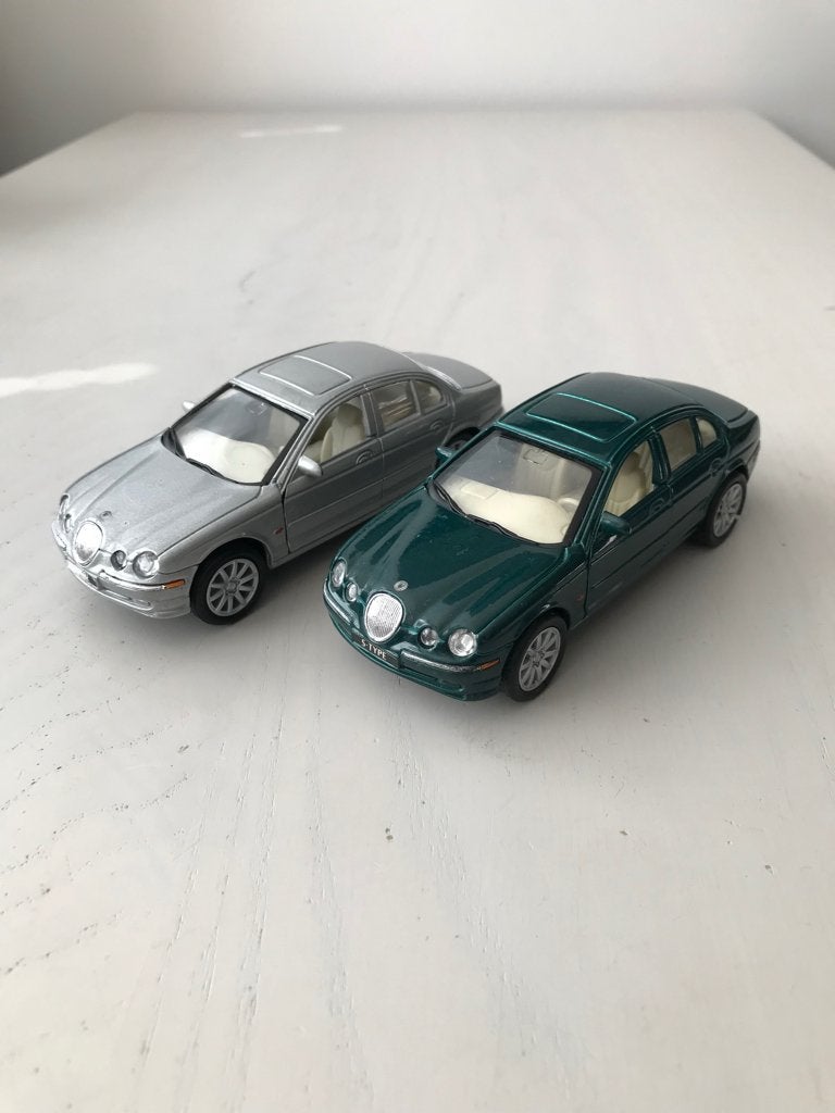 2 x Jaguar S Type van Welly, Ophalen of Verzenden, Gebruikt, Auto, Overige merken