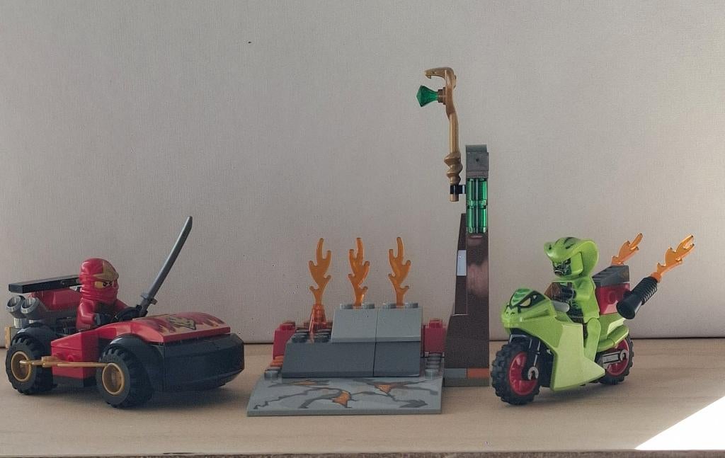 LEGO Juniors -- Slangenduel (10722), Ophalen of Verzenden, Zo goed als nieuw, Complete set, Lego