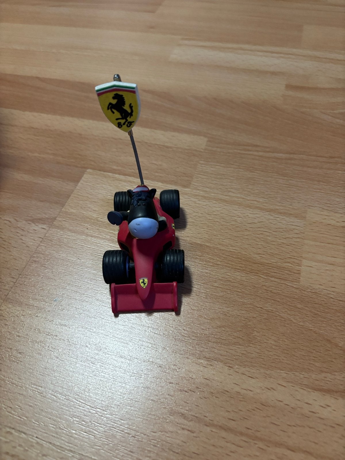 Ferrari F1 raceauto met kaarthouder, Ophalen, Zo goed als nieuw