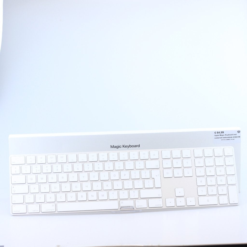 Apple Magic Keyboard met numeriek toetsenblok A1843 Wit, Computers en Software, Toetsenborden, Apple, Zo goed als nieuw, Support@apple.com