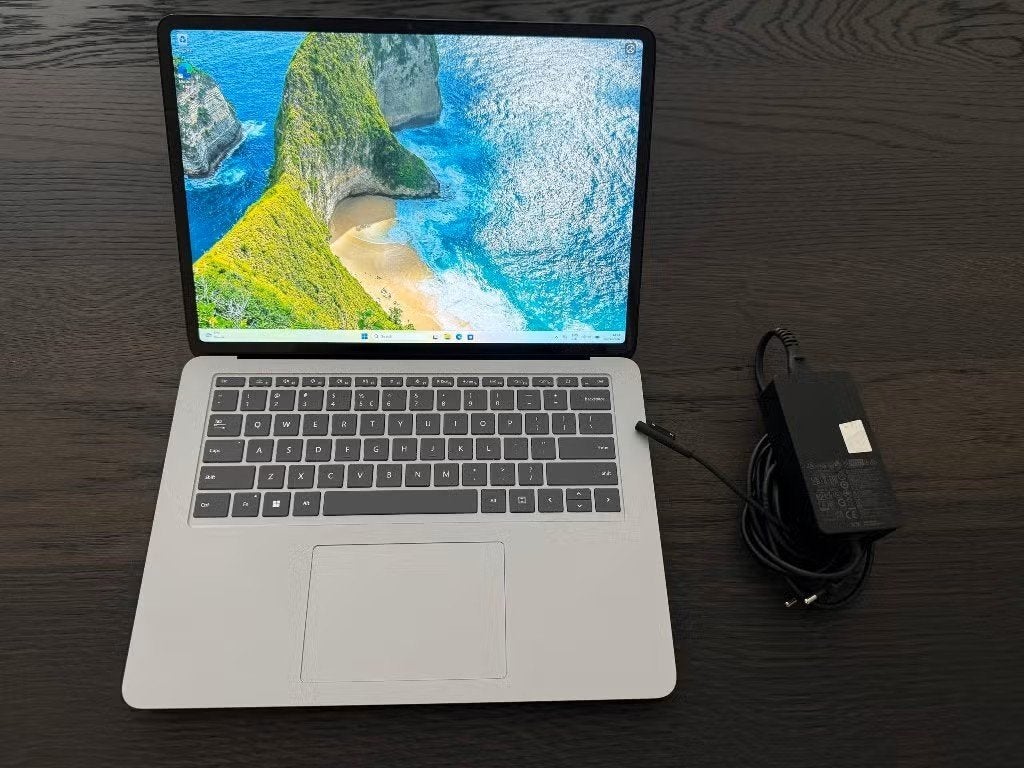 Surface Laptop Studio 13 inch – i7 / 16GB / RTX 3050 Ti, Computers en Software, Ophalen, 2 tot 3 Ghz, Qwerty, 13 inch