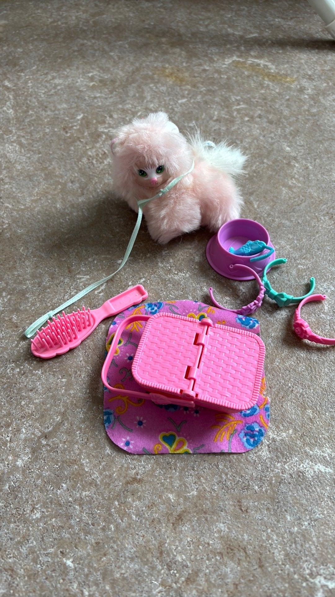 Barbiel tiffy kat 1992 mattel, Ophalen of Verzenden, Zo goed als nieuw