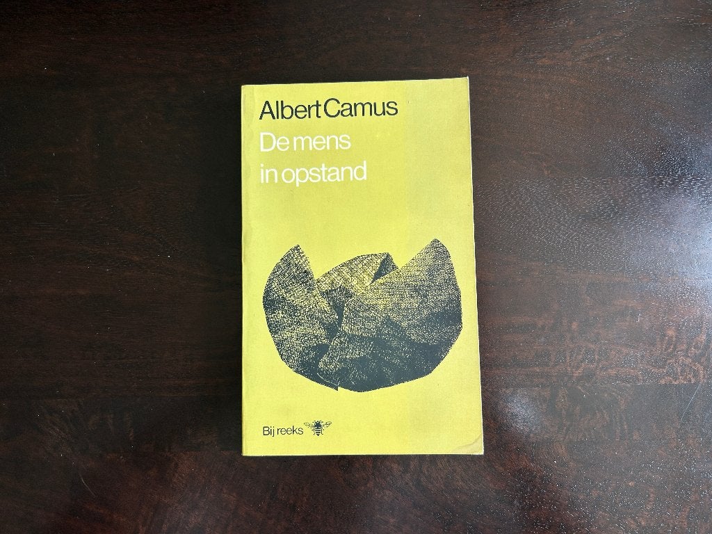 Albert Camus - De mens in opstand, Ophalen of Verzenden, Zo goed als nieuw, Nederland, Albert Camus