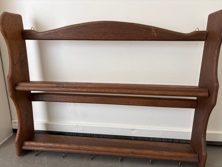 Vintage houten kopjesrek voor 6 kop en schotels, Gebruikt, Ophalen of Verzenden, Bruin, Vintage