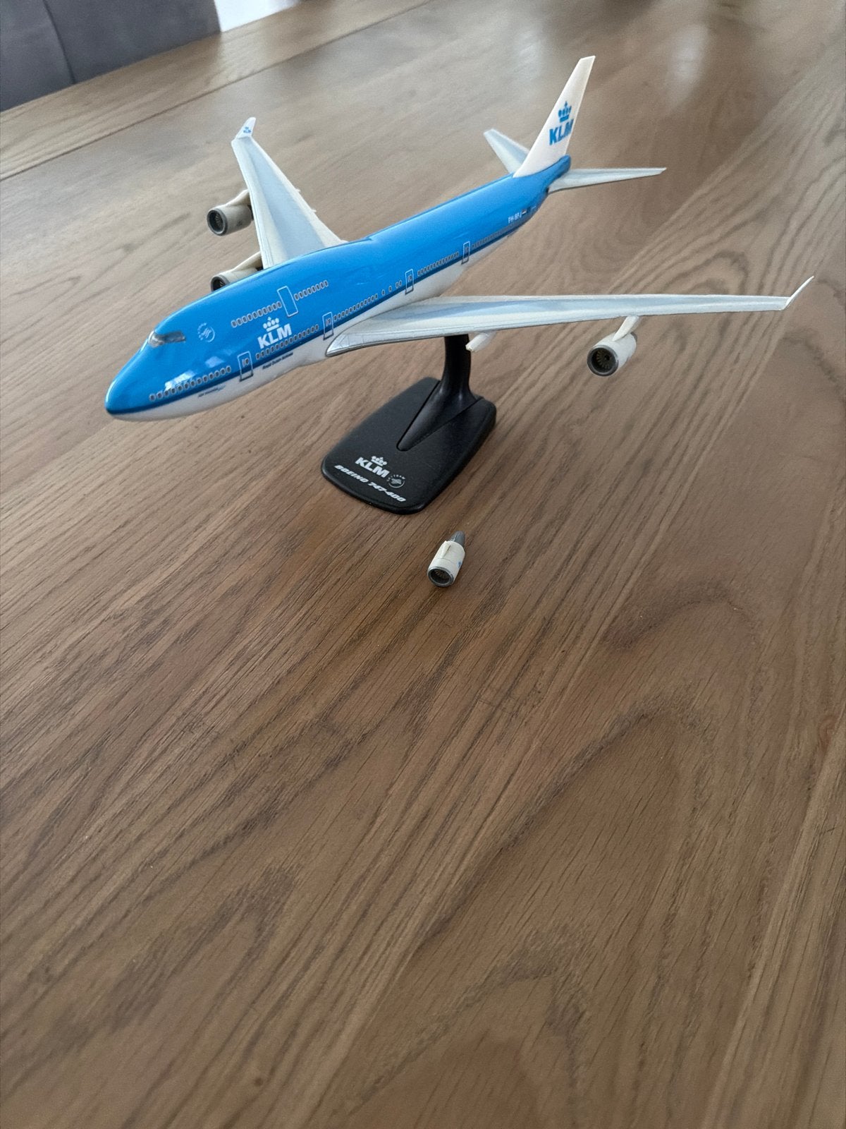 KLM Boeing 777-400 Schaalmodel (Motor los), Ophalen of Verzenden, Gebruikt, Schaalmodel