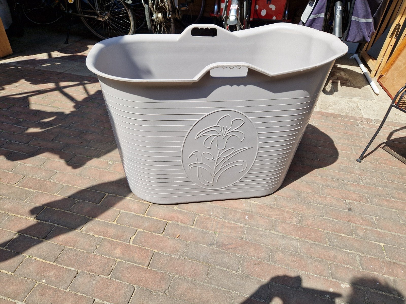 HEERLIJK BUITEN (BINNEN) LOS MOBIEL BAD, Ophalen