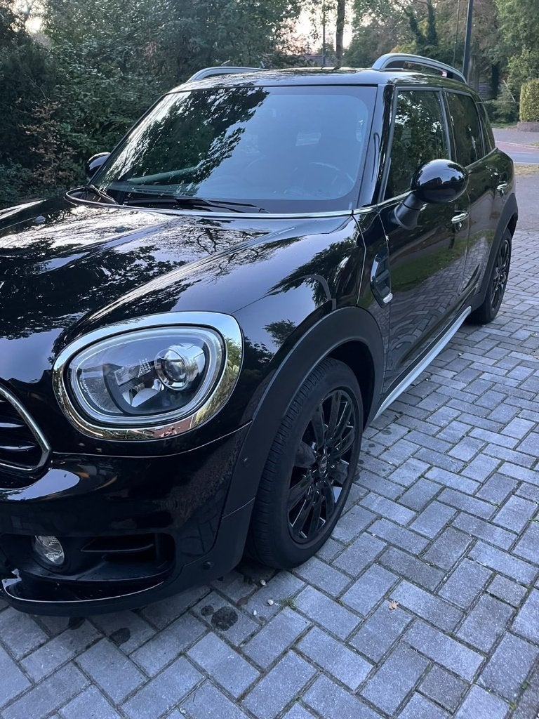 Foto 9 van Mini Countryman 1.5 100KW Cooper AUT 2017 Zwart