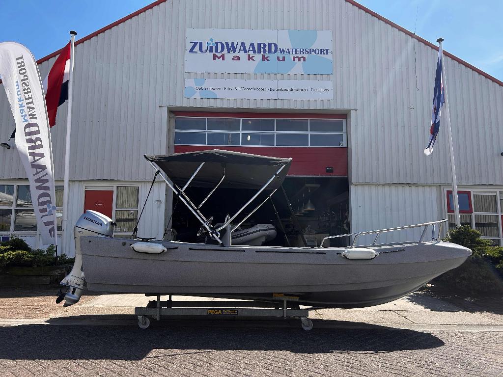 Fun Yak 450 console boot, Watersport en Boten, Vis- en Consoleboten, Gebruikt, Met afstandsbediening, Elektrische start, Viertaktmotor