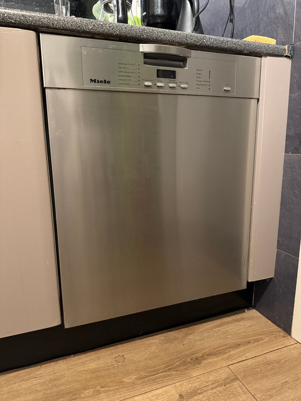 Miele G 4300 SCU Onderbouw Vaatwasser - Roestvrij Staal, Ophalen, Minder dan 85 cm, 10 tot 14 liter, Gebruikt