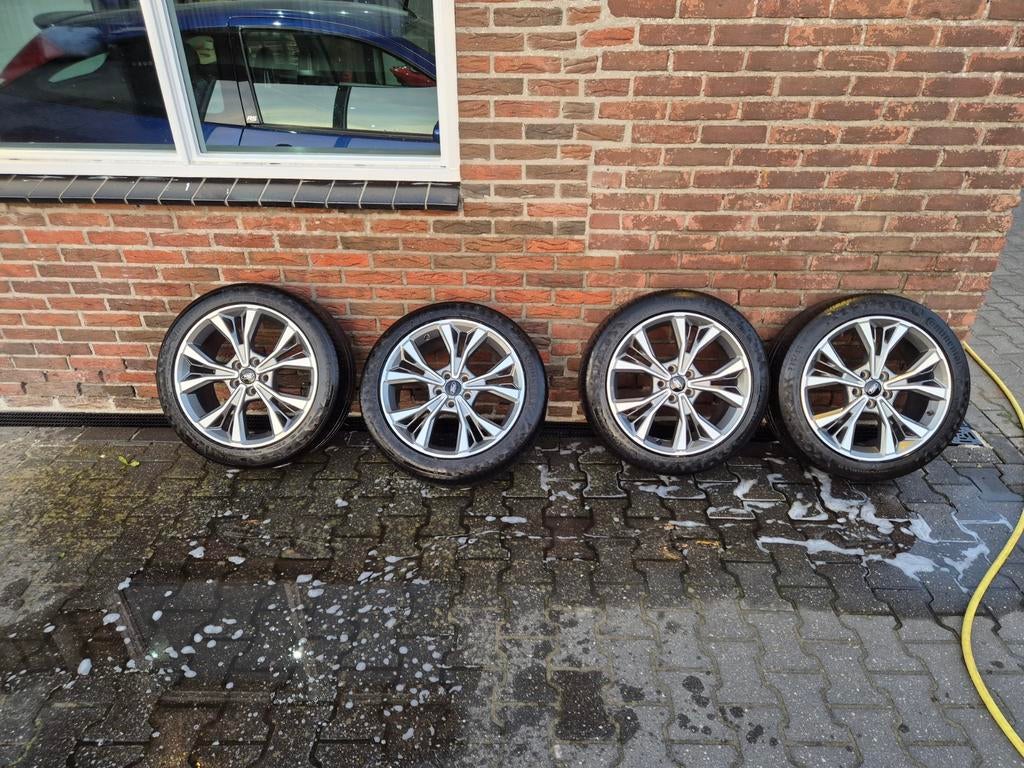 Ford ST line wielen, Ophalen, 18 inch, Banden en Velgen, 235 mm