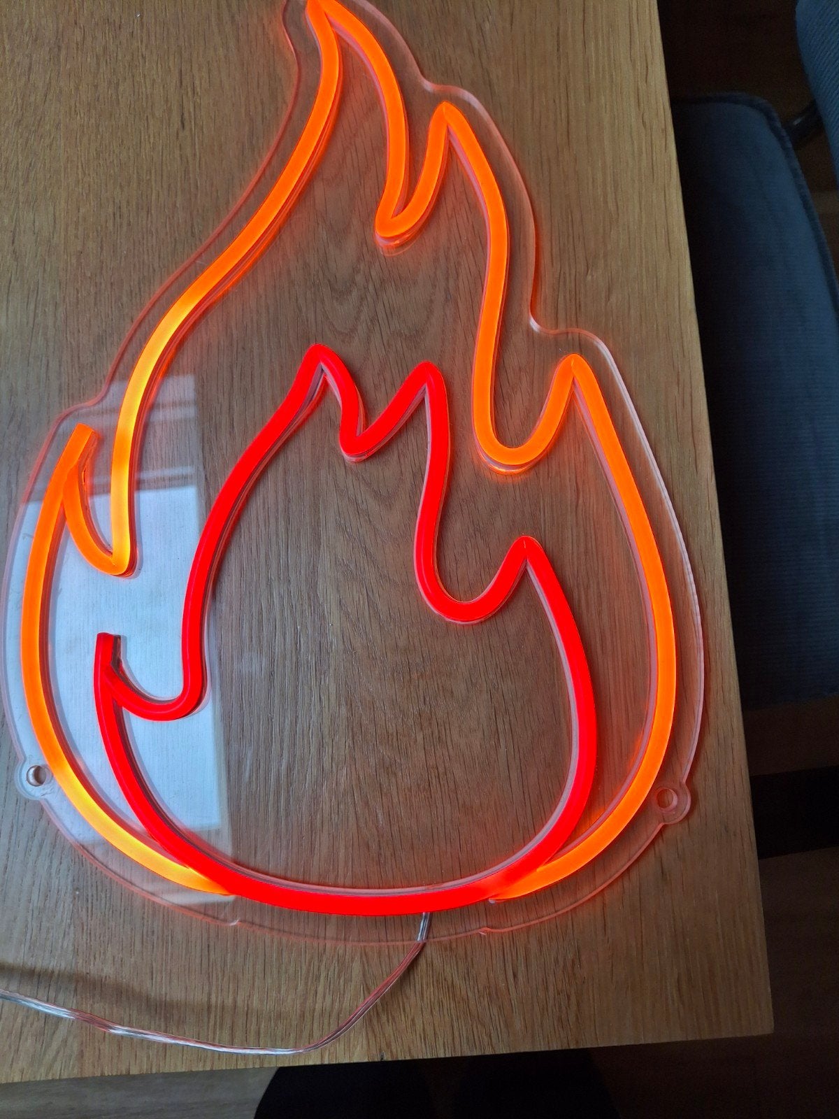 Neon Vlam LED Licht - Zo goed als nieuw, Ophalen of Verzenden, Zo goed als nieuw, Meerkleurig, Kunststof
