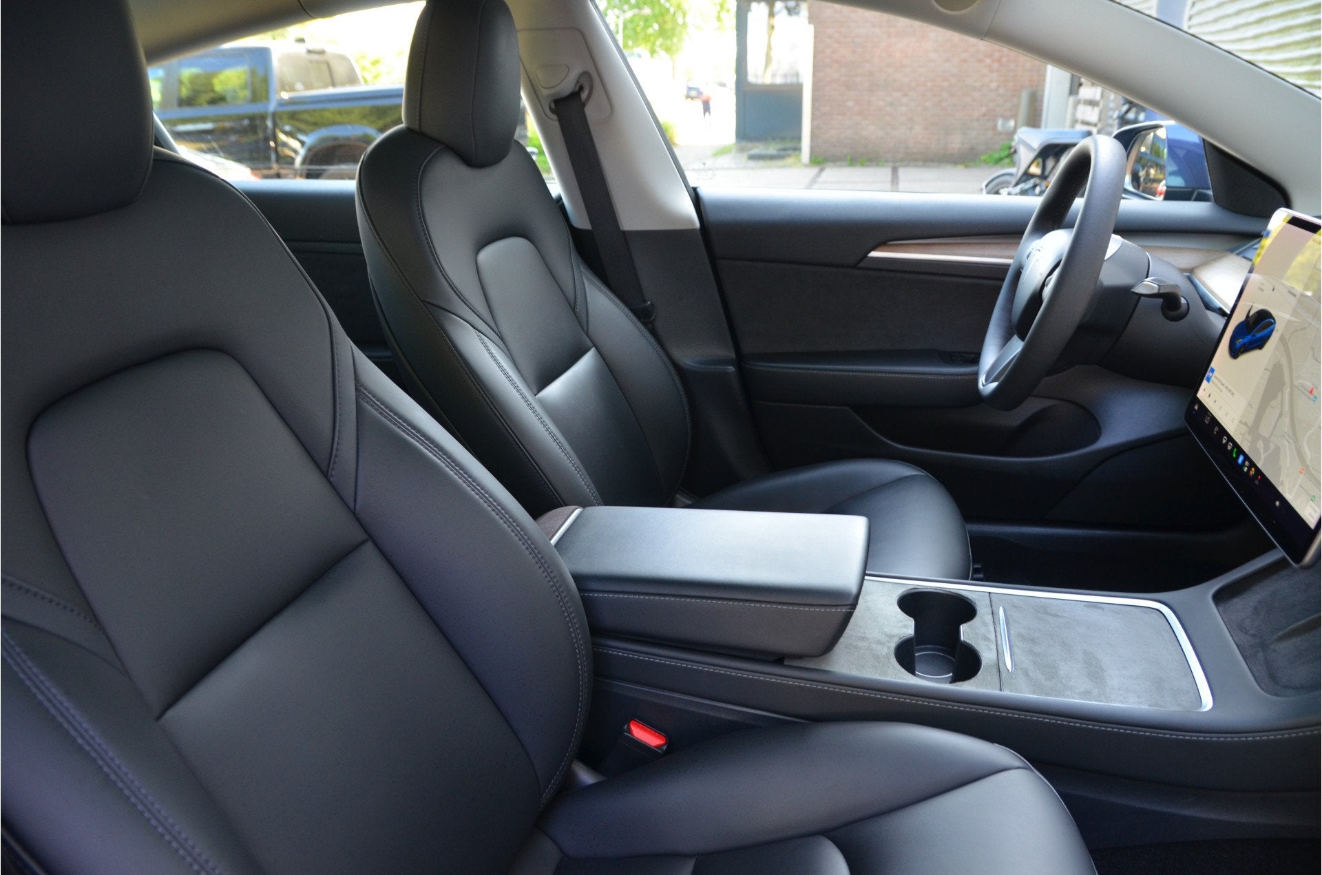 Tesla Model 3 Standard RWD Plus 60 kWh LFP accu (100% oplade, Automaat, Achterwielaandrijving, Gebruikt, Zwart