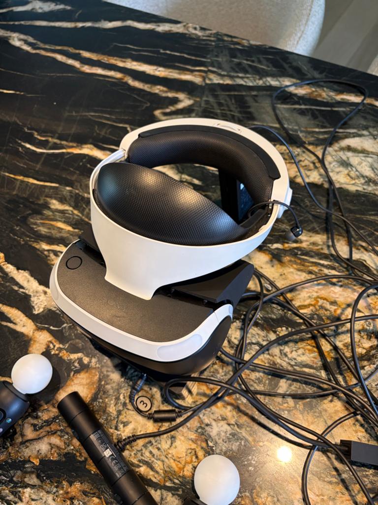 Sony PlayStation VR-set met controllers en camera, Verzenden, Zo goed als nieuw, VR-bril, Sony PlayStation