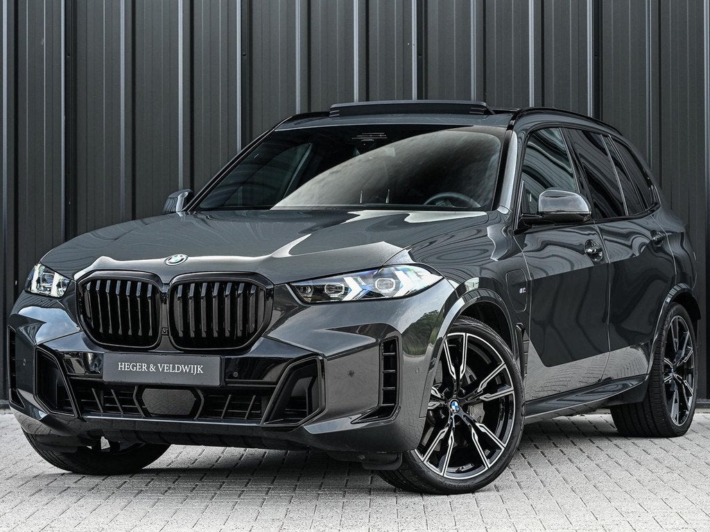 BMW X5 xDrive50e | M-Sport | Panoramadak | Active cruise | H, Auto's, BMW, Gebruikt, 2395 kg, Bedrijf, 489 pk