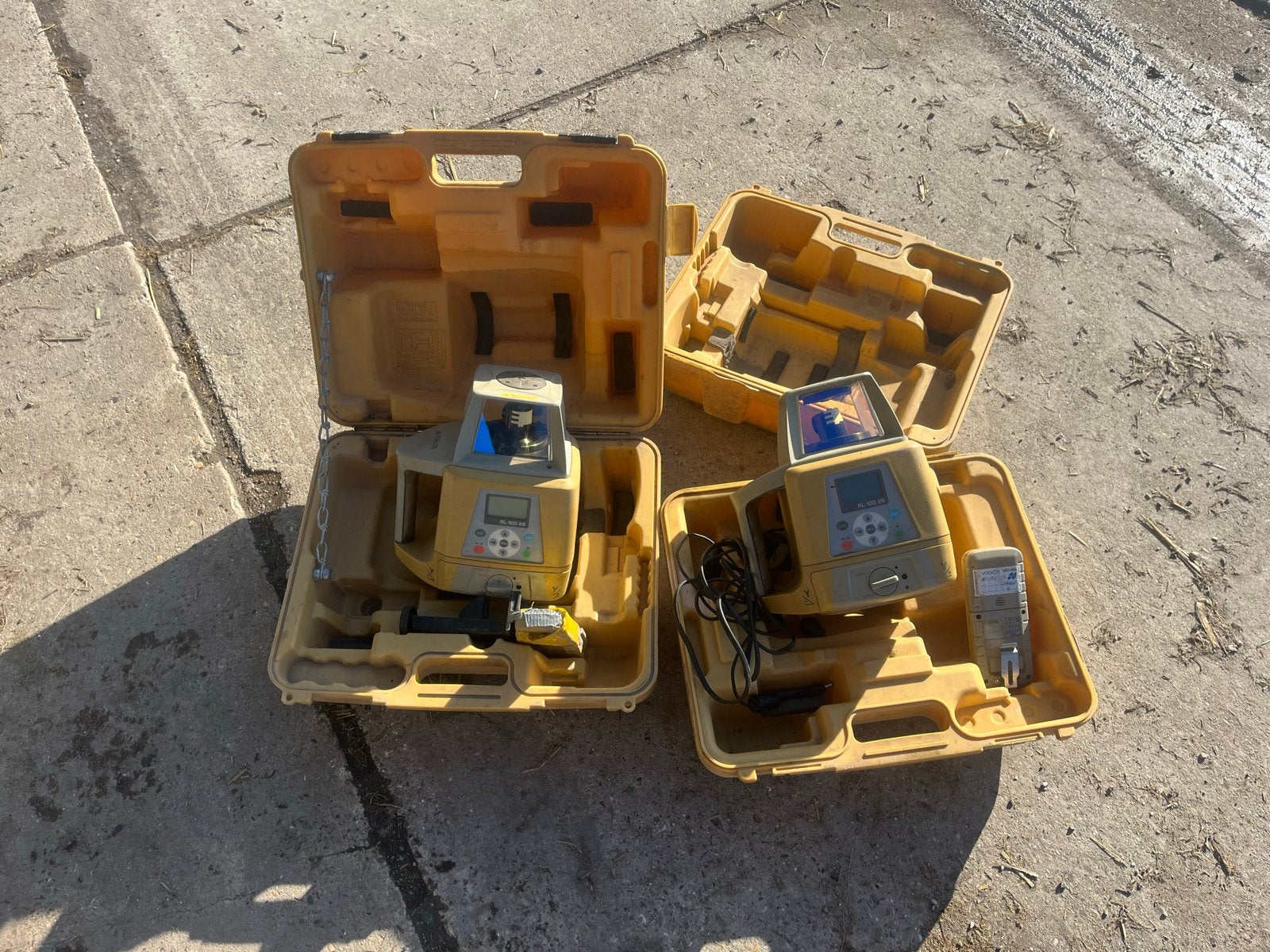 2 Topcon RL-100 2S dubbele afschotlasers (defect), Ophalen, Gebruikt, Overige meters