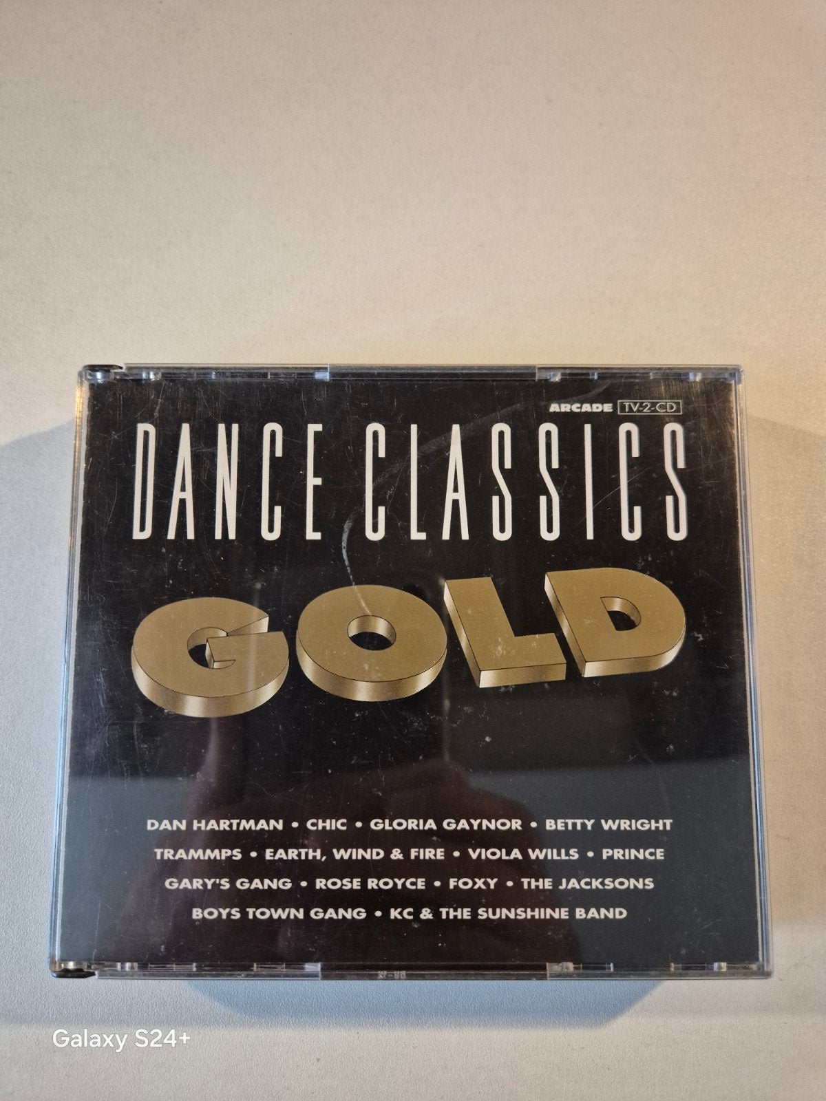 2CD Dance Classics Gold, Ophalen of Verzenden, Zo goed als nieuw