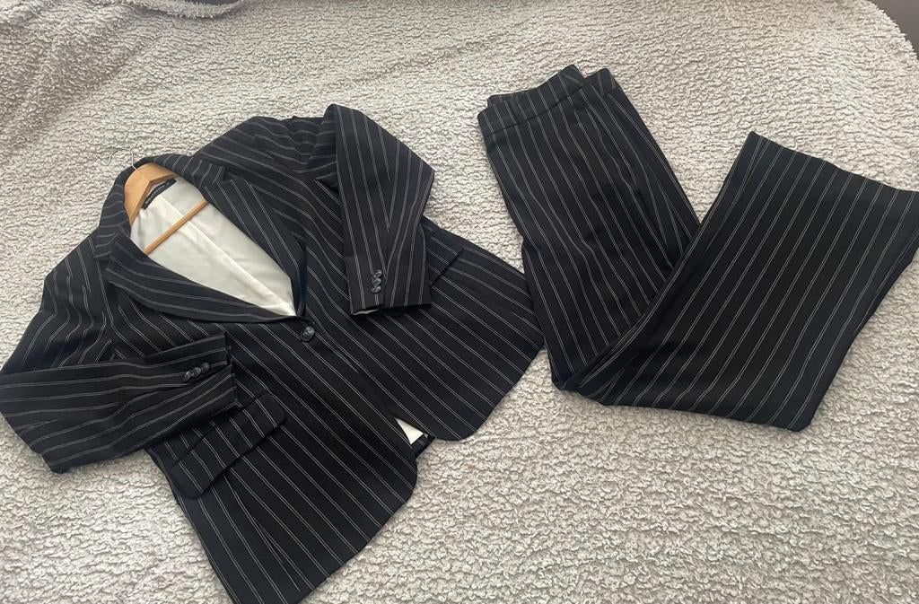 Expresso zwart damespak maat 44 & 42 | 1x gedragen, Kleding | Dames, Verzenden, Zo goed als nieuw, Maat 42/44 (L)