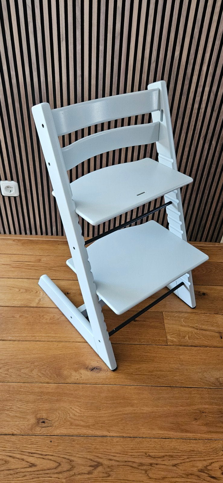 Stokke tripp trapp meegroeistoel nieuwe kleur Refurbished, Ophalen, Zo goed als nieuw, Meegroeistoel