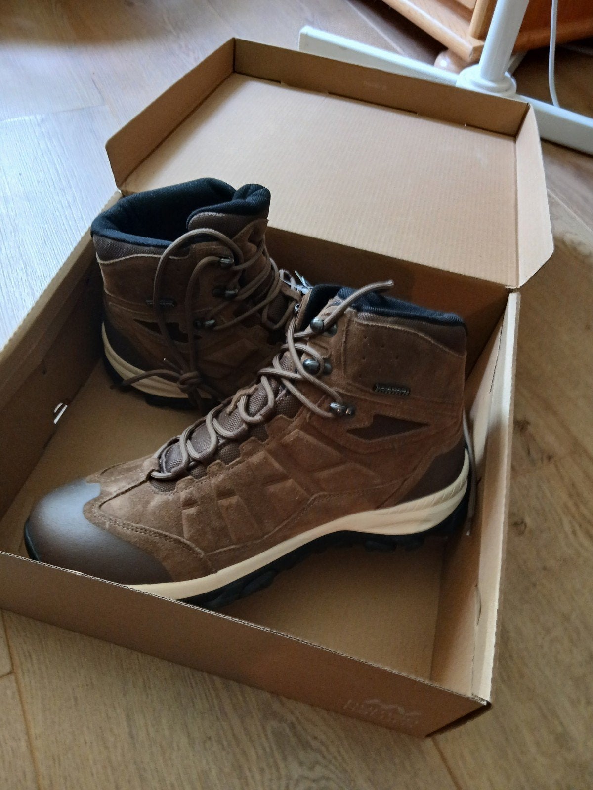 nieuwe schoenen., Kleding | Heren, Ophalen, Bruin, Nieuw, Human Nature