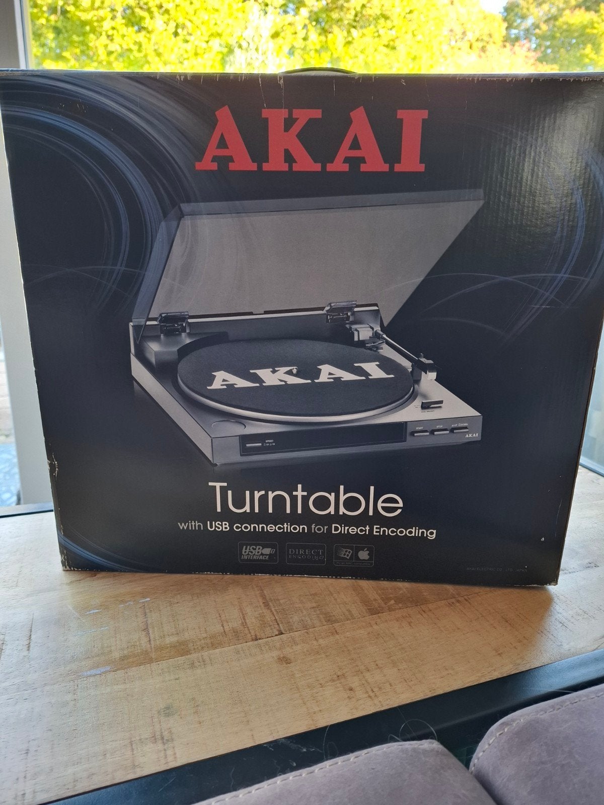 Akai turntable (platenspeler), Ophalen, Nieuw