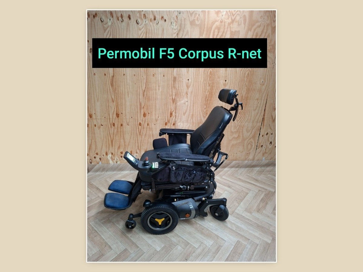 Permobil F5 Corpus R-net, Diversen, Ophalen of Verzenden, Zo goed als nieuw, Elektrische rolstoel