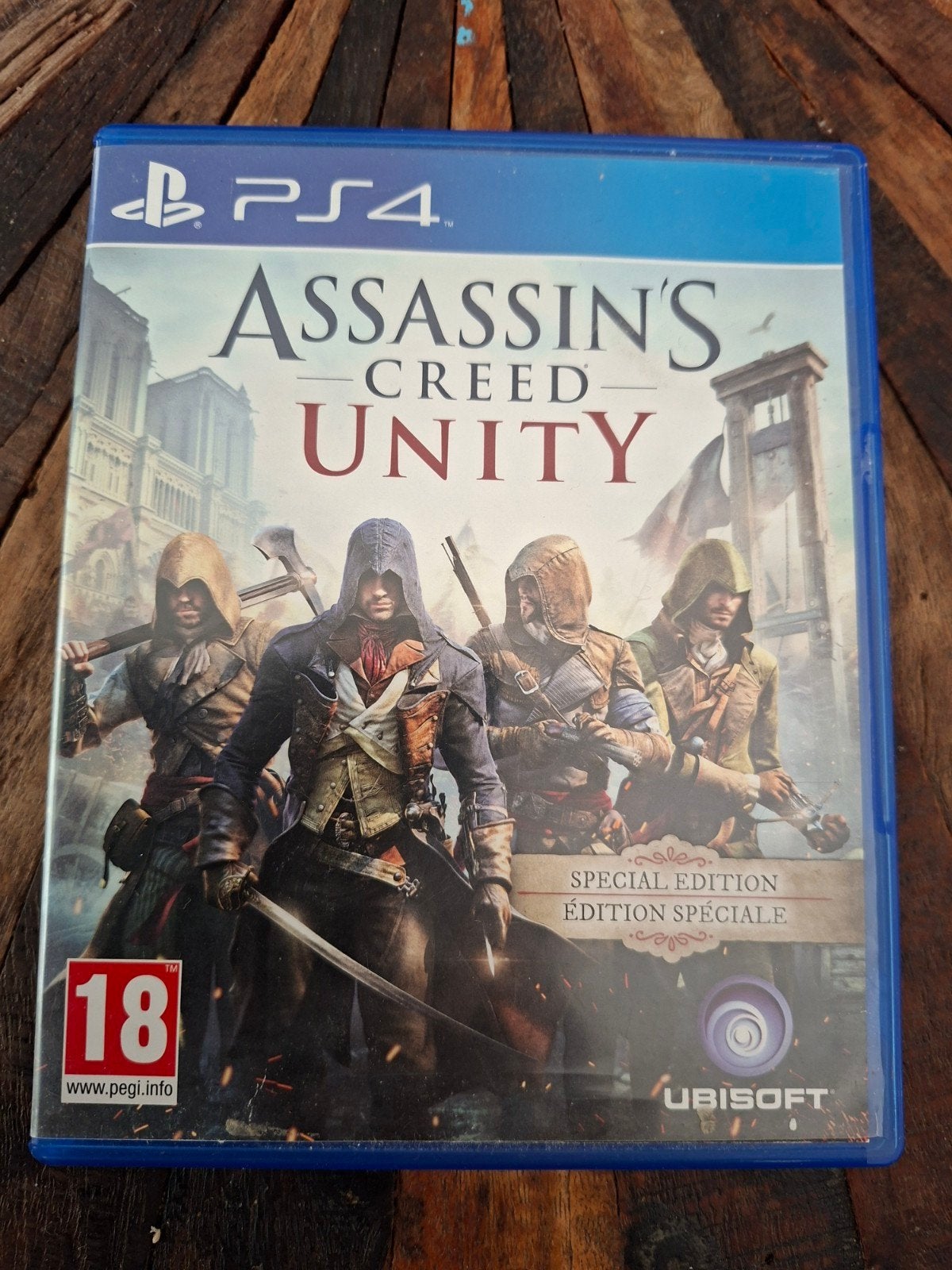 Assassin's Creed Unity PS4 - Speciale Editie, Online, Vanaf 18 jaar, 1 speler, Zo goed als nieuw