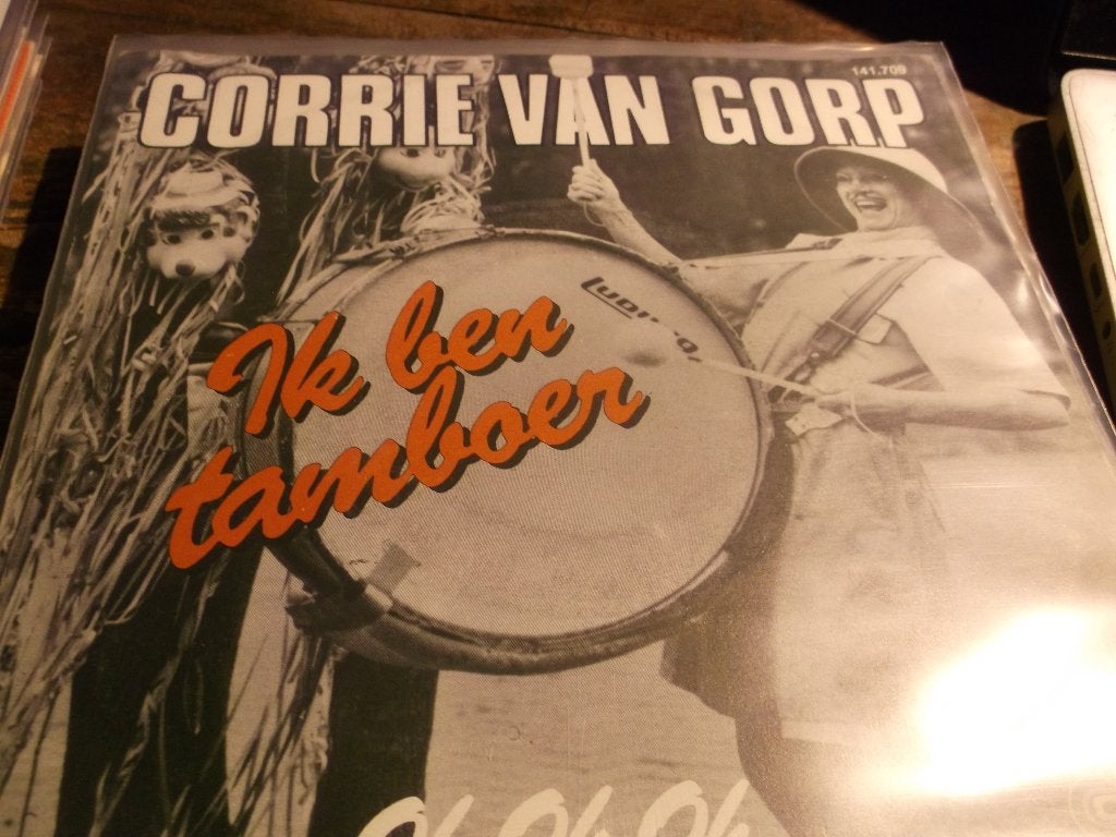 corrie van gorp ik ben tamboer 106, Gebruikt, 7 inch, Single, Ophalen of Verzenden