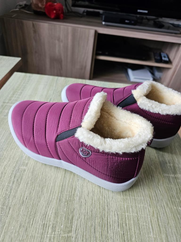 Dames schoenen/laarzen, Kleding | Dames, Schoenen, Ophalen of Verzenden, Nieuw, Rood, Lage of Enkellaarzen