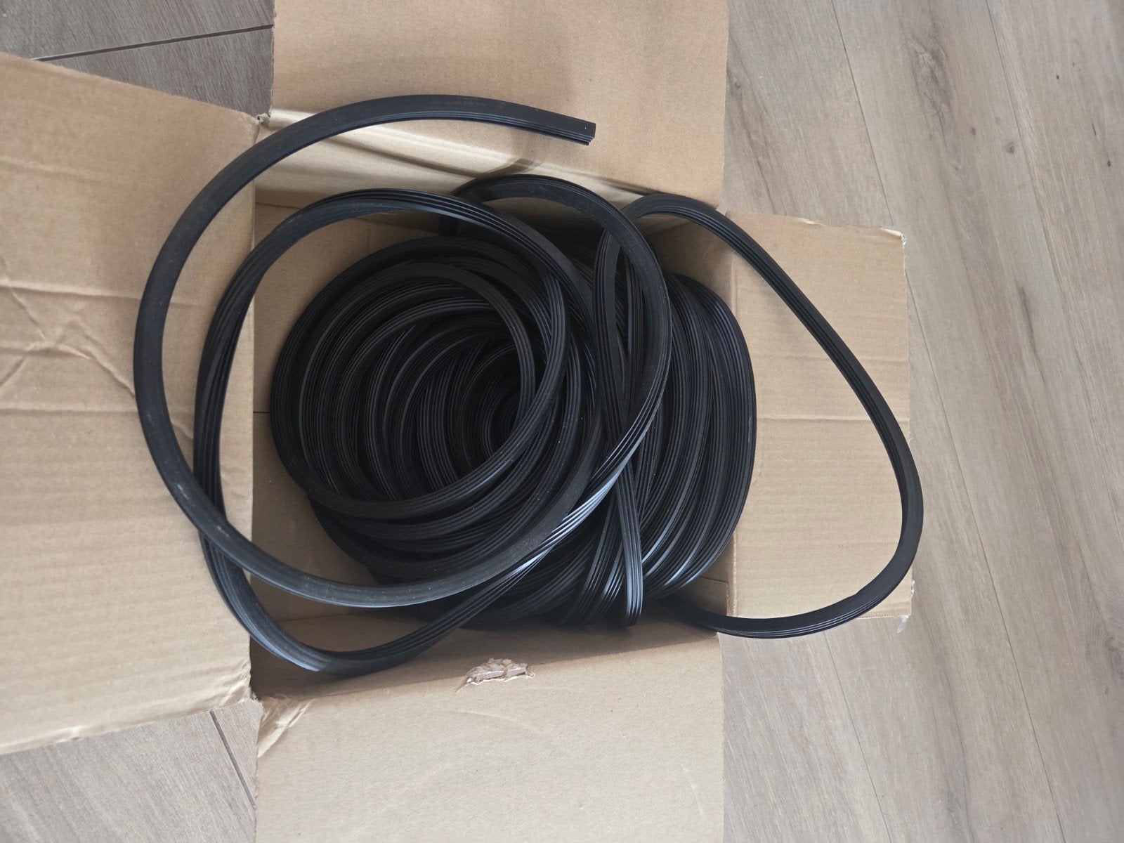 Antislipstrip voor trap 9x8mm, 1mm dikte, 23 meter voor trap, Ophalen of Verzenden, Nieuw