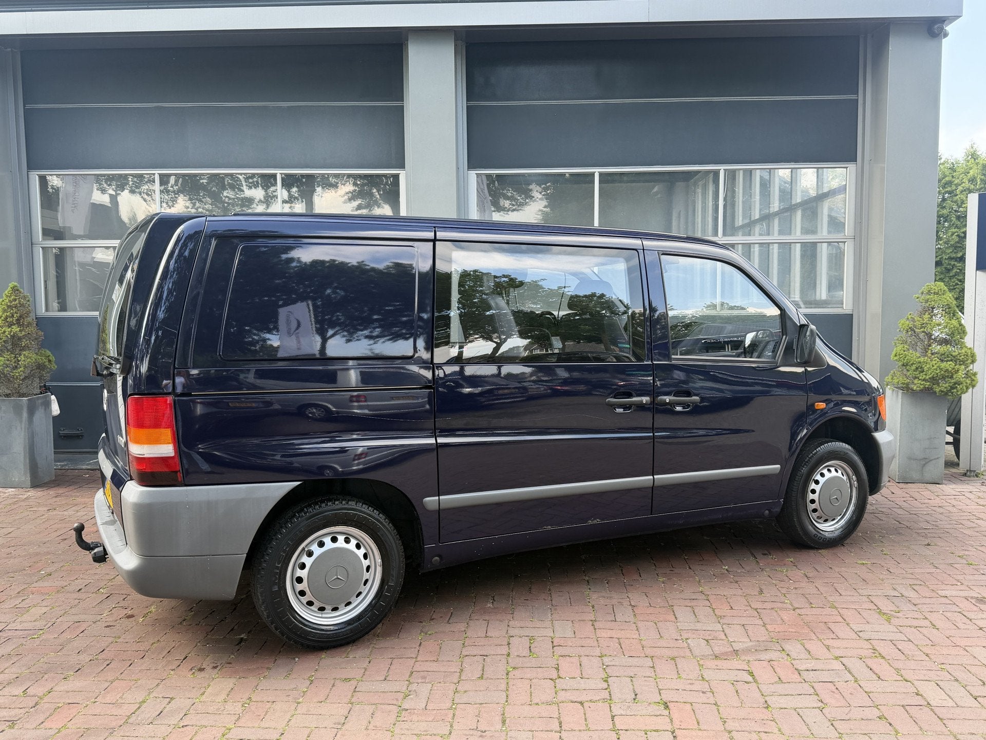 Mercedes-Benz Vito 108 D Amigo Bj 1998 Km 156.000 Nap Lier o, 1780 kg, Stof, Gebruikt, 4 cilinders
