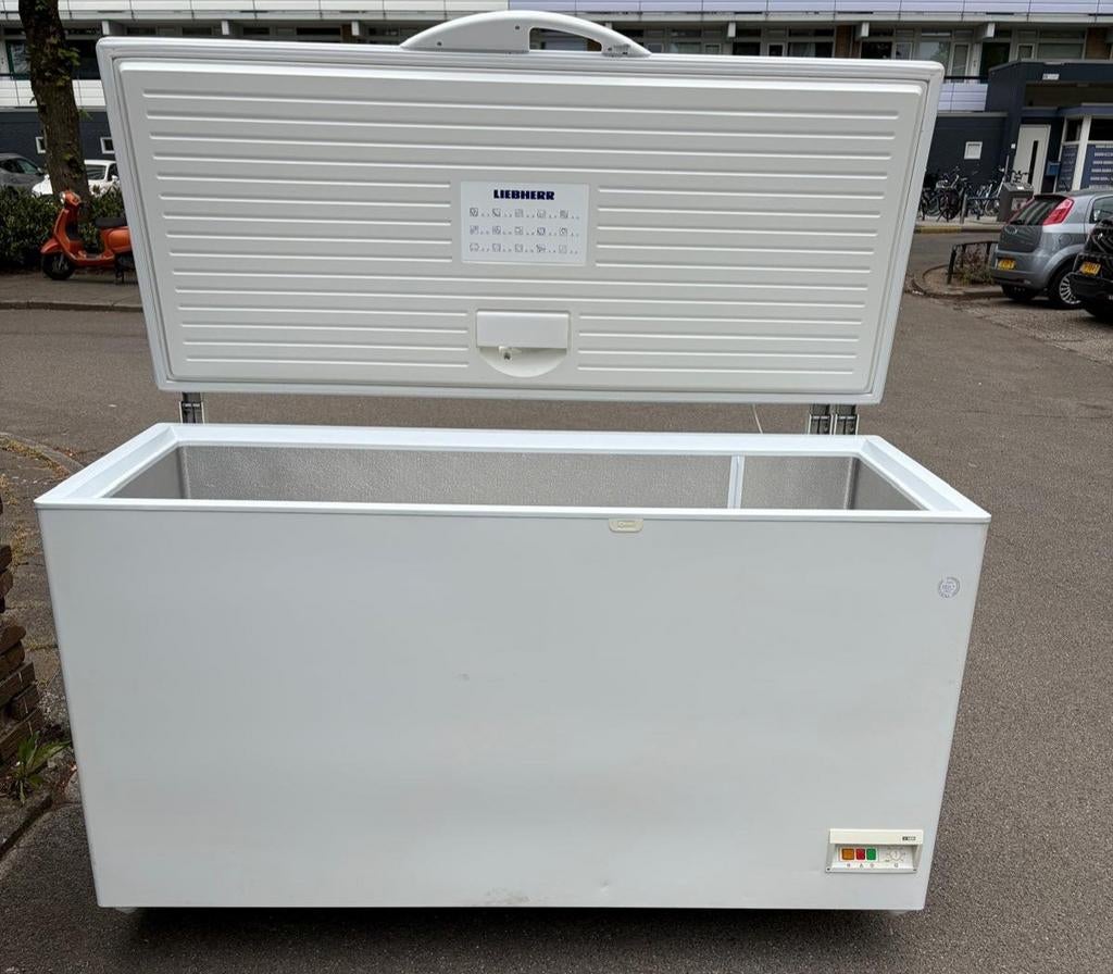 Diepvries kist liebherr 600 liter A+, Witgoed en Apparatuur, Vriezers en Diepvrieskisten, Ophalen, Vrieskist, Gebruikt, Minder dan 85 cm