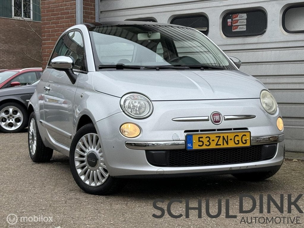 Fiat 500 1.2 Lounge AIRCO|PANORAMADAK|ELEKTRISCHE RAMEN, Gebruikt, 4 cilinders, 840 kg, 4 stoelen