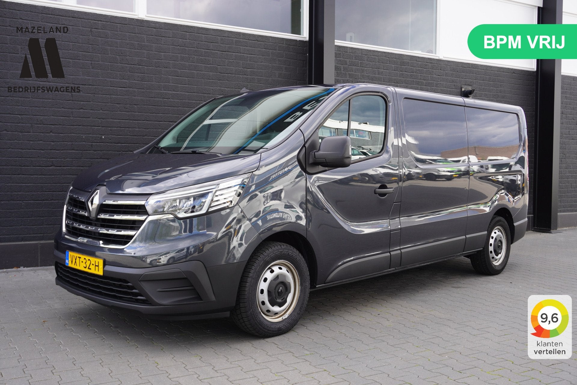 Renault Trafic 2.0 dCi L2 EURO 6 - Airco - Cruise - Trekhaak, Voorwielaandrijving, Stof, Gebruikt, 4 cilinders