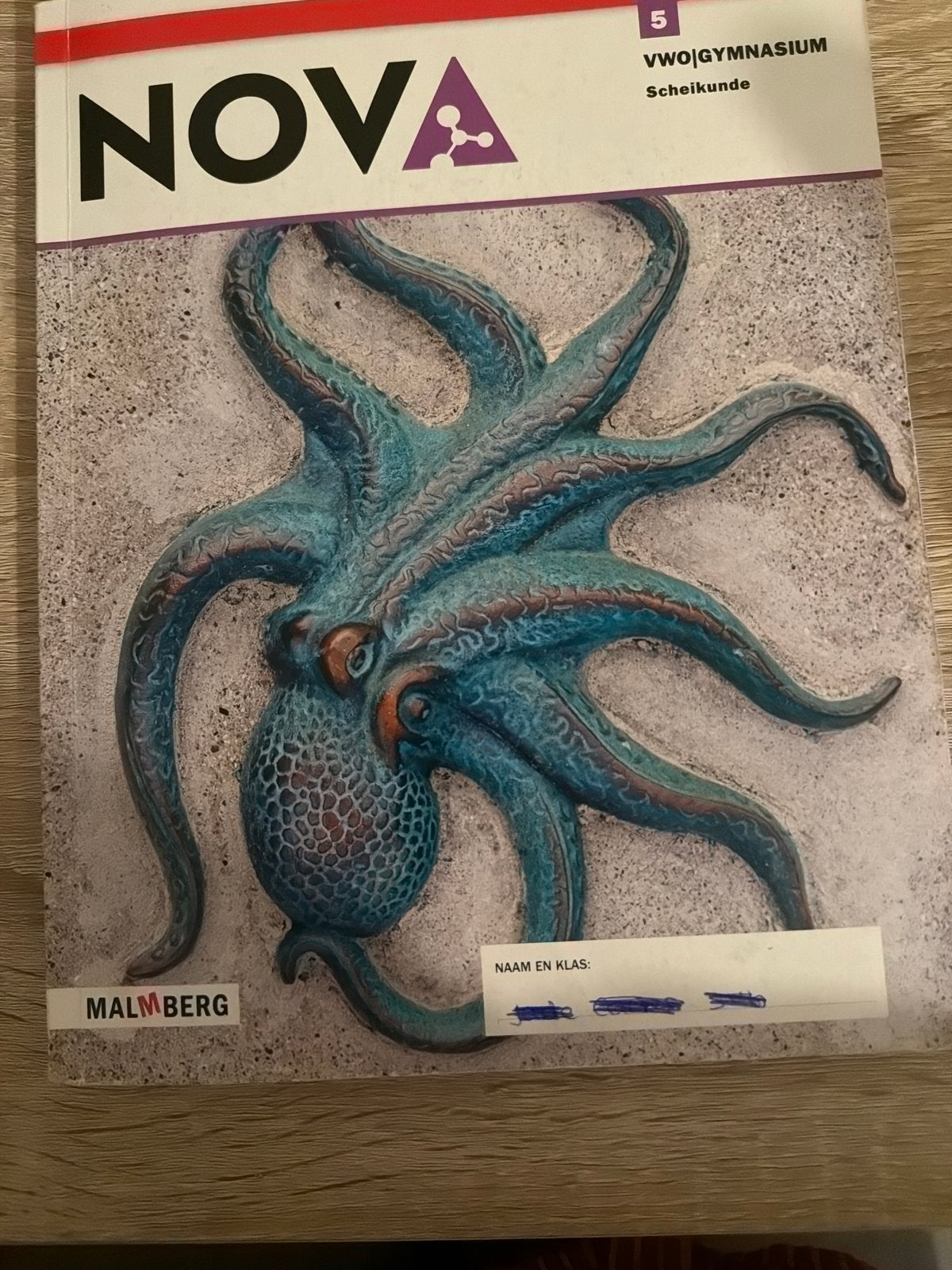 Scheikunde boek 5 VWO - Nova Malmberg, Ophalen of Verzenden, Beta, Gelezen, Overige niveaus