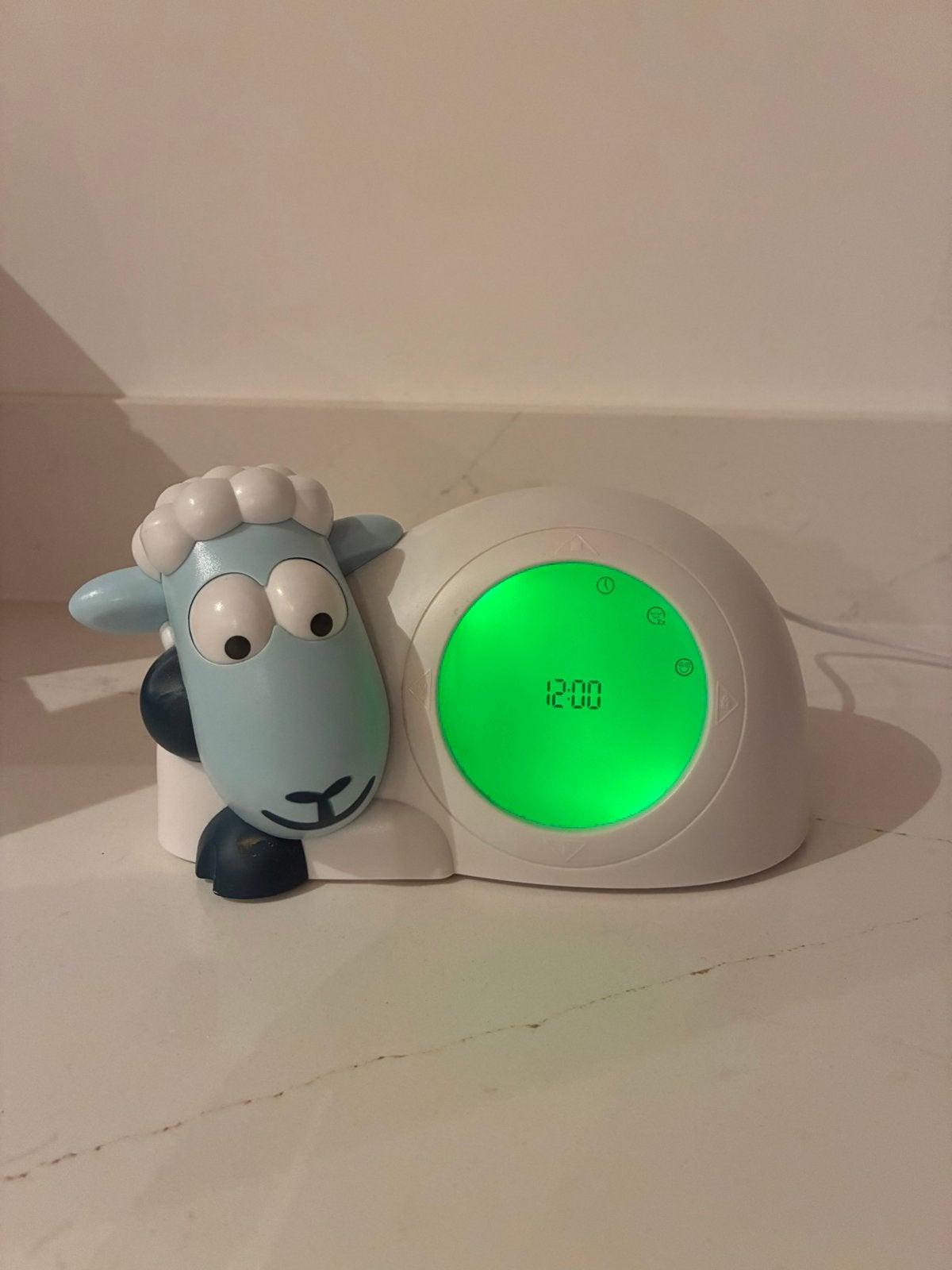 Zazu - Sam Slaaptrainer / wekker / nachtlampje, Witgoed en Apparatuur, Wekkers, Ophalen of Verzenden, Zo goed als nieuw, Digitaal