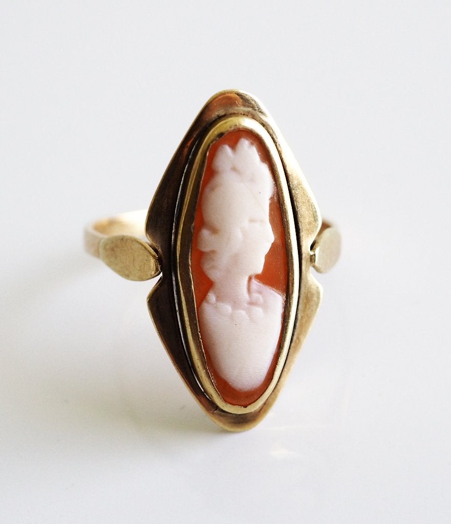 Vintage 14 krt gouden ring met camee, 18 tot 19, ., Ophalen of Verzenden, Zo goed als nieuw