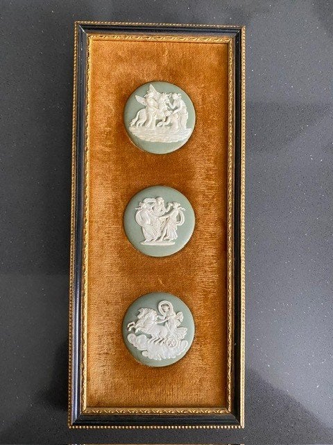 Wedgwood medaillons ingelijst, Antiek en Kunst, Antiek | Keramiek en Aardewerk, Ophalen of Verzenden